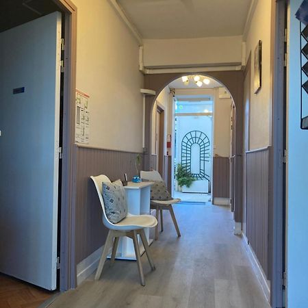 Hotel Des Ducs 느베르 외부 사진